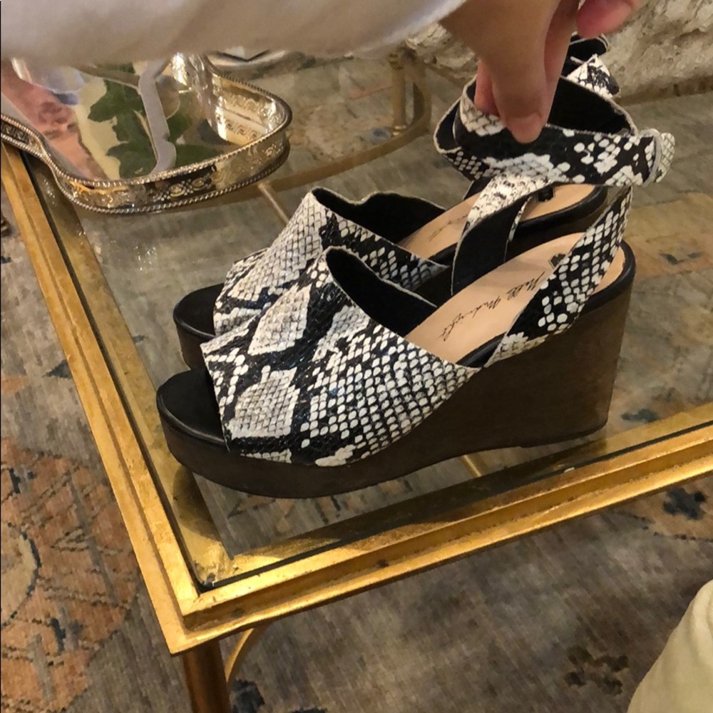 Skin Hello Midnight Snakeskin Wedges